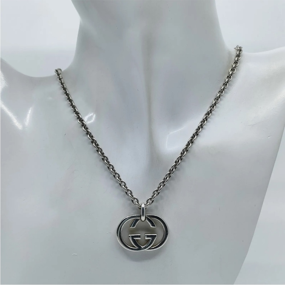 Gucci Pendant Necklace - Picture 7 of 10